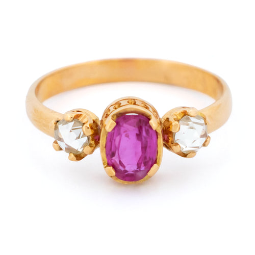 Bague 55 Bague trilogie en or jaune 18k, rubis et diamants 58 Facettes B148CEE1E2174E6E80ACA89415CE2688