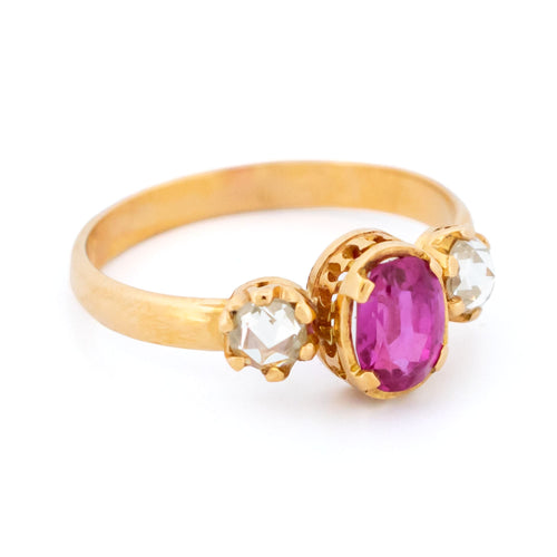 Bague 55 Bague trilogie en or jaune 18k, rubis et diamants 58 Facettes B148CEE1E2174E6E80ACA89415CE2688