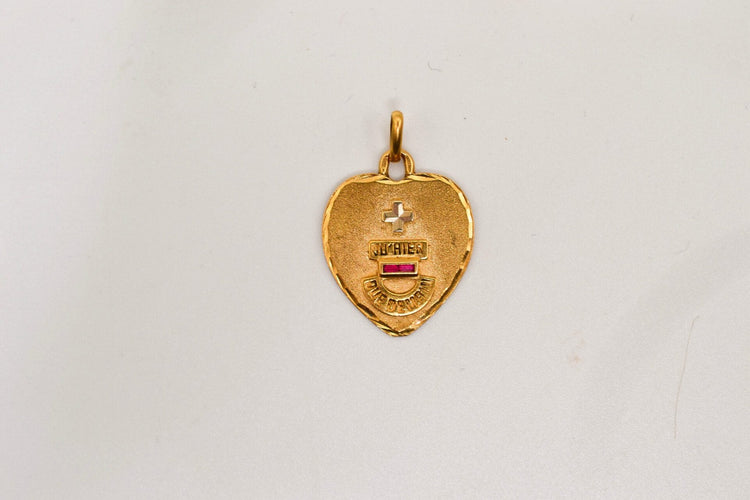 Pendentif Augis - Médaille cœur en or jaune 18 carats et rubis 58 Facettes 3969