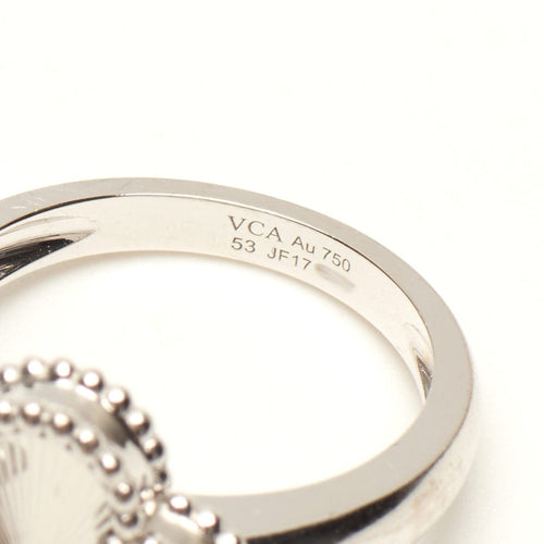 53 Van Cleef & Arpels Vintage Alhambra - Bague guillochée en or blanc 58 Facettes