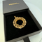Pendentif porte-pièce en or jaune 18 carats 58 Facettes 250093