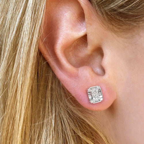 Boucles d'oreilles AITCHES - Boucles d’oreilles en or blanc 18K et diamants 58 Facettes GER1033WG