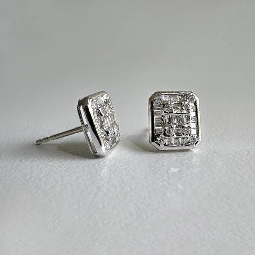 Boucles d'oreilles AITCHES - Boucles d’oreilles en or blanc 18K et diamants 58 Facettes GER1033WG