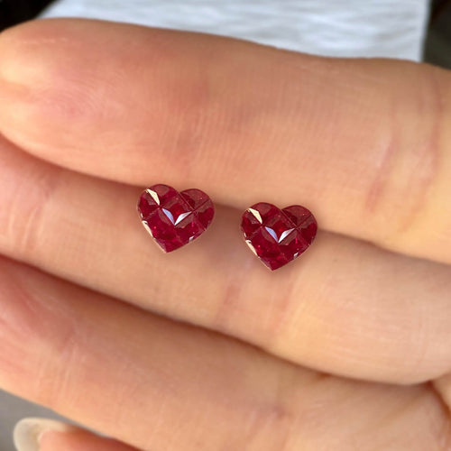 Boucles d'oreilles Heart to Have - Boucles d'oreilles en or 18K et rubis 58 Facettes GER1343YG