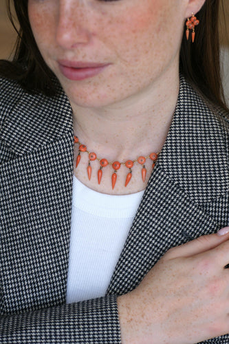 Boucles d'oreilles Parure ancienne - Collier, boucles d'oreilles et bague en or, argent et corail 58 Facettes