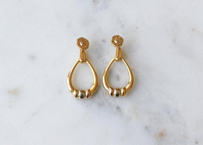 Boucles d'oreilles Cartier Trinity - Boucles d'oreilles pendantes en trois ors 58 Facettes