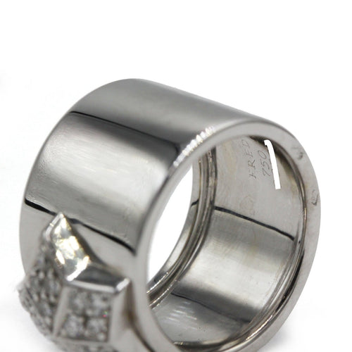 Bague 51 FRED Lucifer - Bague en or blanc et diamants 58 Facettes 260127R