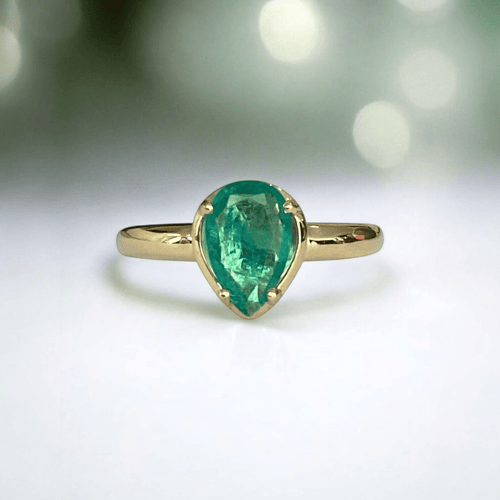 Bague 55 Bague cocktail en or jaune 18 ct et émeraude 58 Facettes ring