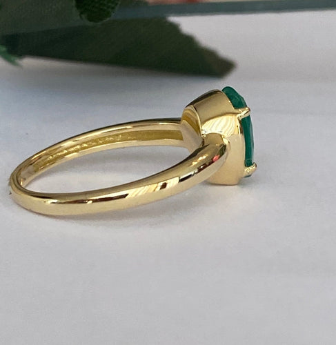 Bague 55 Bague cocktail en or jaune 18 ct et émeraude 58 Facettes ring