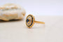 Bague 59 Bague marguerite ovale en or jaune, saphir et diamants 58 Facettes 4026