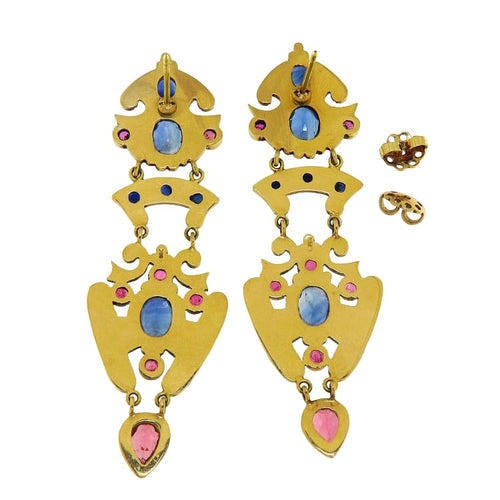 Boucles d'oreilles Boucles d'oreilles pendantes en or jaune, rubis, saphirs et perles 58 Facettes G3951