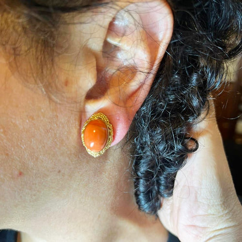 Boucles d'oreilles Boucles d'oreilles ovales en or jaune et corail 58 Facettes G3947