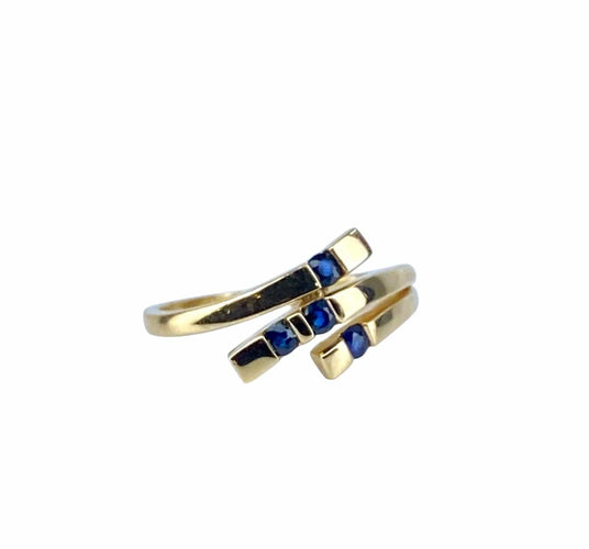 Bague 50 Bague en or jaune 18 carats et 4 saphirs 58 Facettes AB730