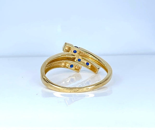 Bague 50 Bague en or jaune 18 carats et 4 saphirs 58 Facettes AB730