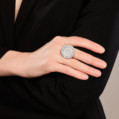 Bague 52 Bvlgari Bvlgari - Bague en or blanc et diamants 58 Facettes 235