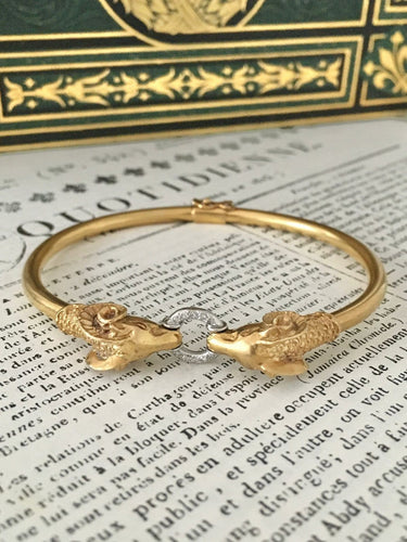 Bracelet Bracelet têtes de béliers en or jaune 18K et diamants 58 Facettes 267