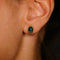 Boucles d'oreilles Boucles d'oreilles en or jaune et opales noires naturelles 58 Facettes E010