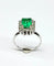 Bague 53 Bague en or blanc 18 carats, émeraude colombienne 1,28 ct et diamants 58 Facettes E39