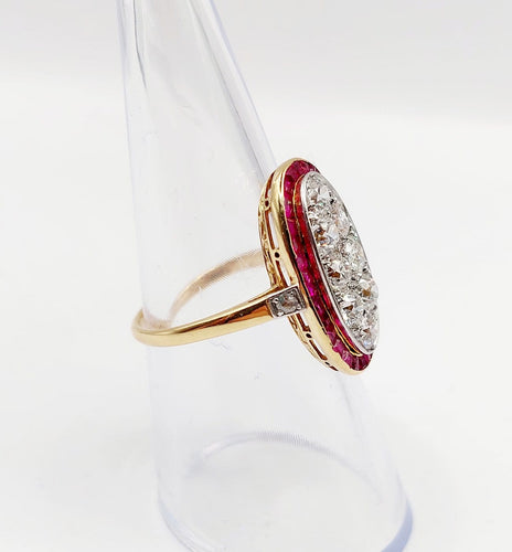 Bague 53 Bague cible Art déco en or 18k, platine, diamants et rubis 58 Facettes A07265