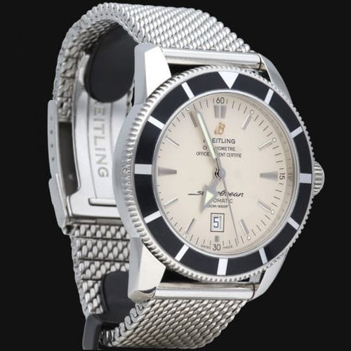 Montre Breitling Superocean Heritage - Montre automatique 46 mm en acier 58 Facettes MT46161