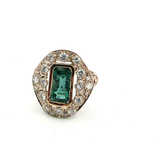 Bague 55 Bague en or jaune 18 ct avec émeraude et diamants 58 Facettes 139/26 C