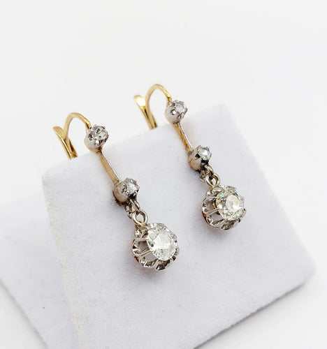 Boucles d'oreilles Dormeuses antiques en or 18k, platine et diamants taille ancienne 58 Facettes A07245