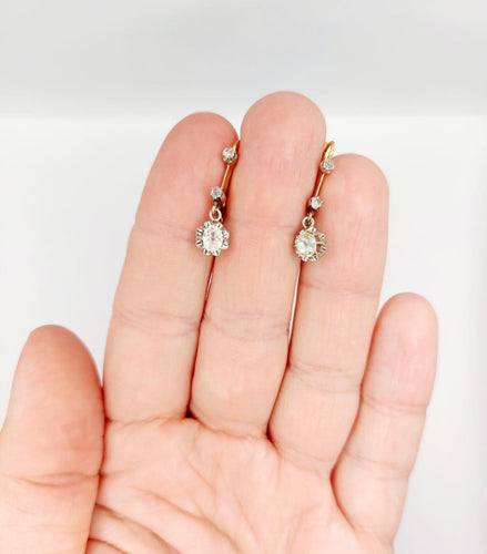 Boucles d'oreilles Dormeuses antiques en or 18k, platine et diamants taille ancienne 58 Facettes A07245