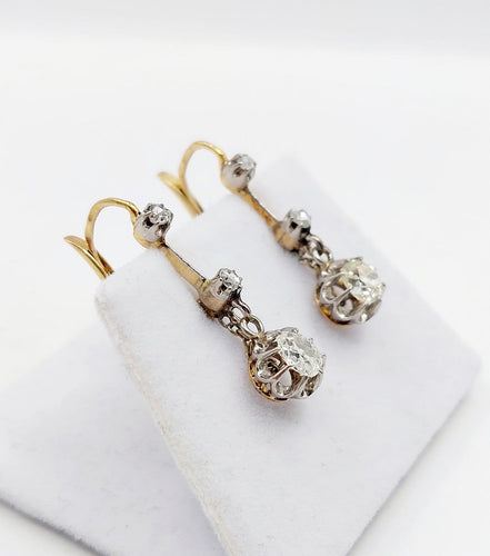 Boucles d'oreilles Dormeuses antiques en or 18k, platine et diamants taille ancienne 58 Facettes A07245
