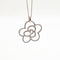 Collier Collier fleur en or blanc 18 carats et diamants 58 Facettes #5020