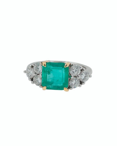 Bague 54 Bague en or blanc 18 ct avec émeraude et diamants 58 Facettes SME270