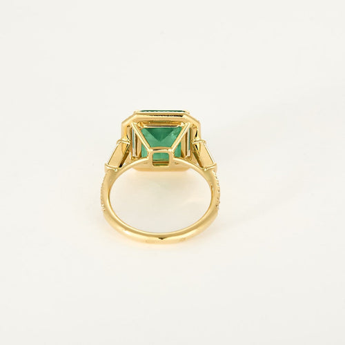 Bague 51.5 Bague solitaire en or jaune, émeraude et diamants 58 Facettes P8L7