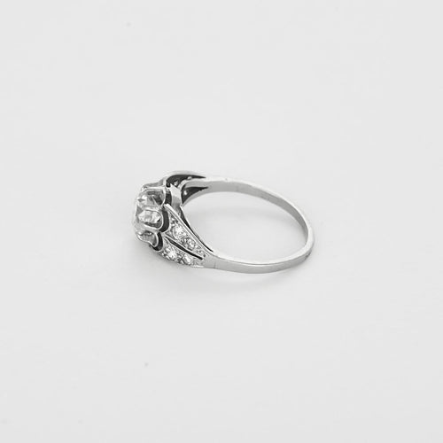 Bague 49 Bague solitaire ancienne en platine et diamants 58 Facettes SoloPT0,7