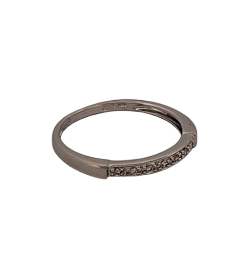 Bague demi-alliance en or blanc et brillants
