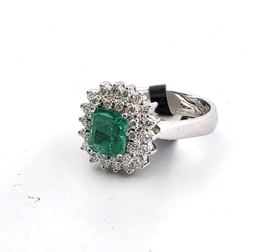 Bague 56 Bague en or blanc 18 kt avec diamants et émeraude 58 Facettes 185/26 A
