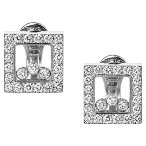 Boucles d'oreilles Chopard Happy Diamonds - Boucles d'oreilles carrées en or blanc et diamants 58 Facettes 257