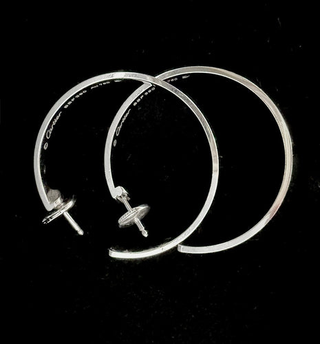 Boucles d'oreilles Cartier Love - Boucles d'oreilles créoles en or blanc 58 Facettes Boucles 01