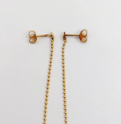 Boucles d'oreilles Puces d'oreilles vintage en or 18K à longue chaîne de billes 58 Facettes A07255