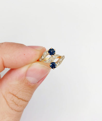Bague 43.5 Bague tourbillon antique en or 18k, saphirs et diamants 58 Facettes A07259