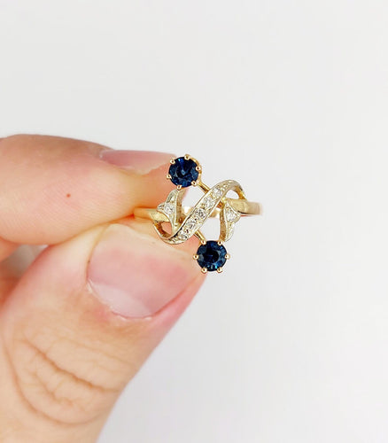 Bague 47 Bague toi et moi antique en or 18k, saphirs et diamants 58 Facettes A07260
