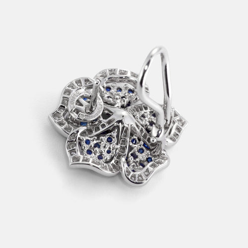 Boucles d'oreilles Tiffany - Boucles d'oreilles fleurs en platine, saphirs et diamants 58 Facettes 198