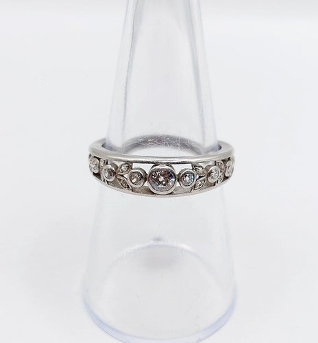 Bague 54 Bague jarretière Art déco en platine et diamants 58 Facettes A07266