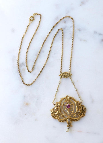 Collier Belle Époque - Collier en or jaune, rubis birman, diamants et perles 58 Facettes