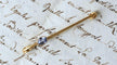 Broche Broche épingle à nourrice en or jaune et saphir de Ceylan 58 Facettes