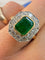 Bague 58 Bague entourage en or jaune, émeraude et diamants 58 Facettes 200