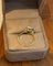 Bague 58 Bague entourage en or jaune, émeraude et diamants 58 Facettes 200
