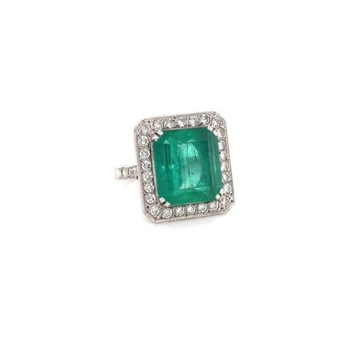 Bague 49 Bague années 1960 en or blanc 18k, émeraude et diamants 58 Facettes Bague-0031