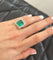 Bague 49 Bague années 1960 en or blanc 18k, émeraude et diamants 58 Facettes Bague-0031