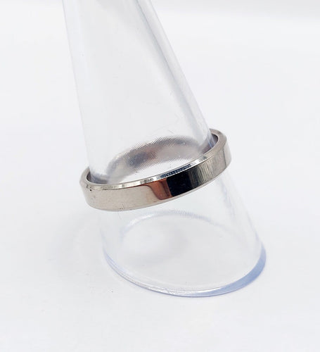 Bague 61 Alliance en palladium finement travaillée, taille 61 58 Facettes A07024