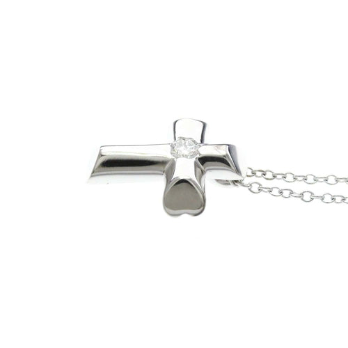 Collier Tiffany & Co. Étoile - Collier pendentif croix en or blanc et diamants 58 Facettes rp76x1hkwr