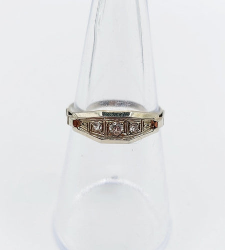 Bague 52 Art déco - Bague en or blanc 18k et spinelles synthétiques 58 Facettes A07172
